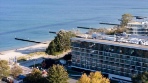 Sea Breeze private apartment in MARINE HOTEL in Kolberg